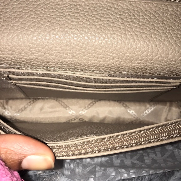 Michael Kors Convertible Crossbody Bag - Beige - Picture 5 of 8